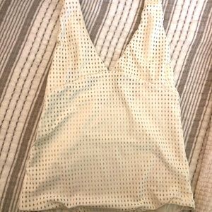 White mesh Acacia, Malta style, size medium